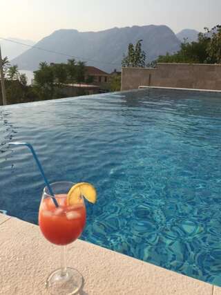 Виллы Villa Dea Котор Вилла Делюкс-10